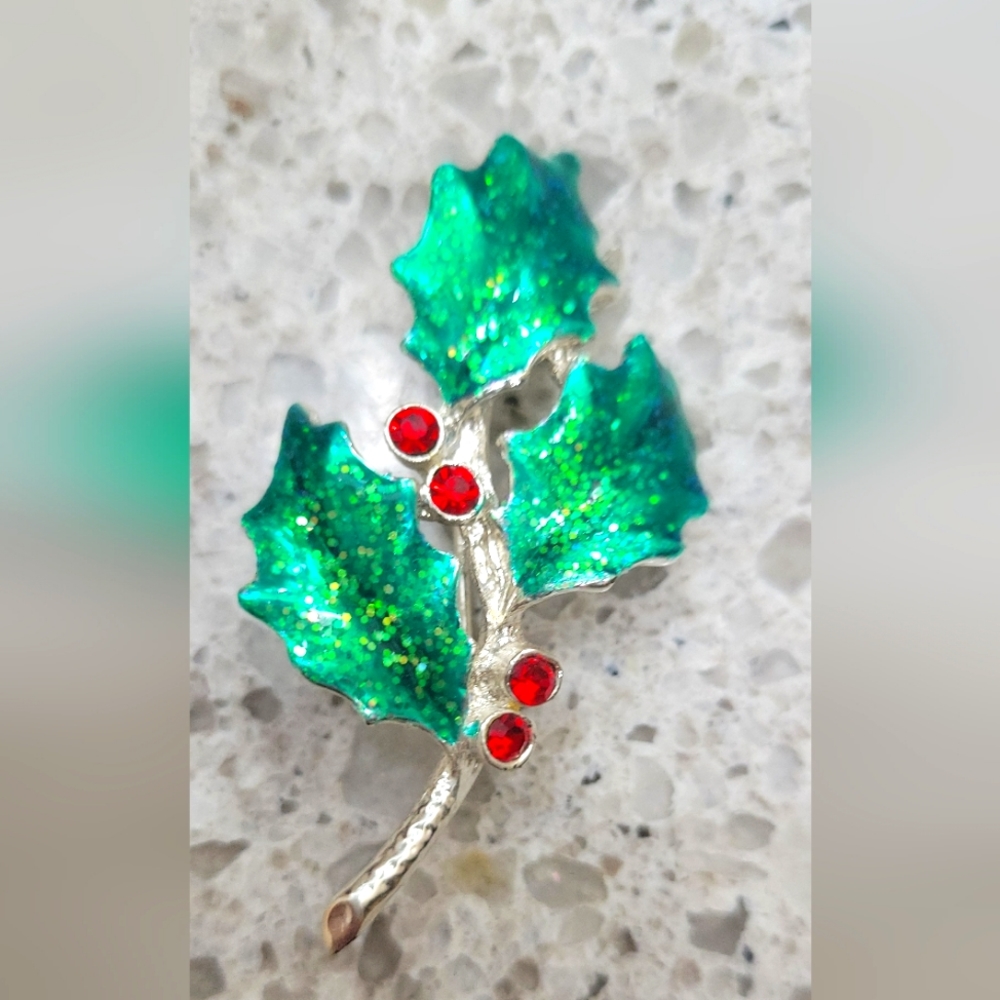 Holly Christmas pin